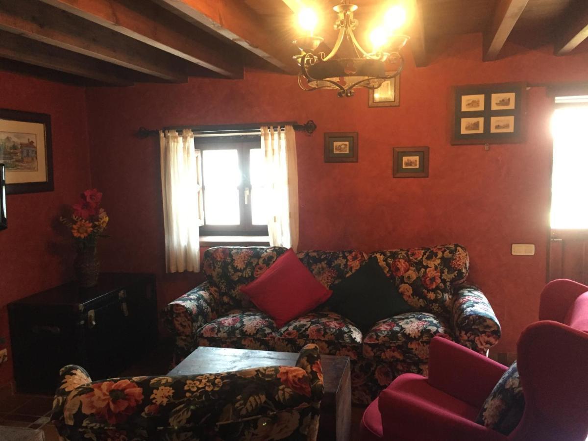 Casa Rural Espinareu La Villa المظهر الخارجي الصورة